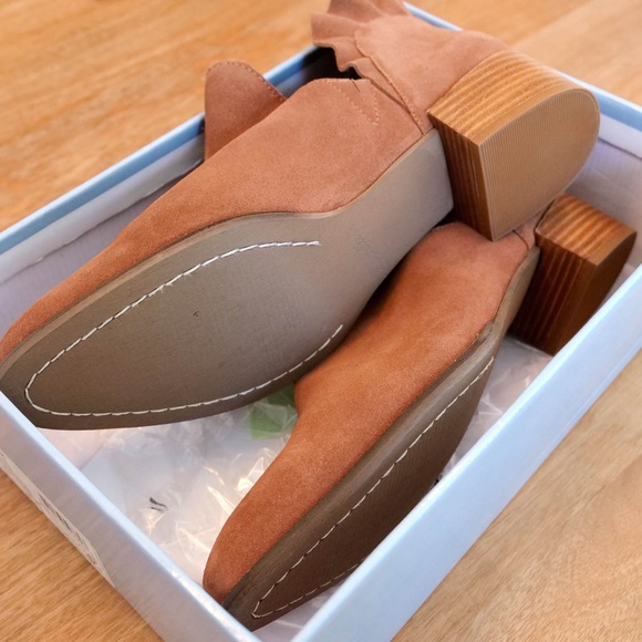 Seychelles Renowned Suede Flats, Cognac, 11 — NWT - Picture 9 of 13